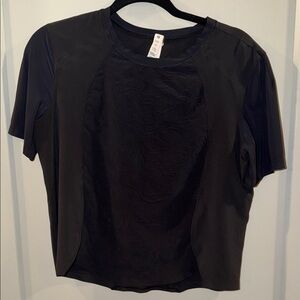 Lululemon athletica vented workout / running too